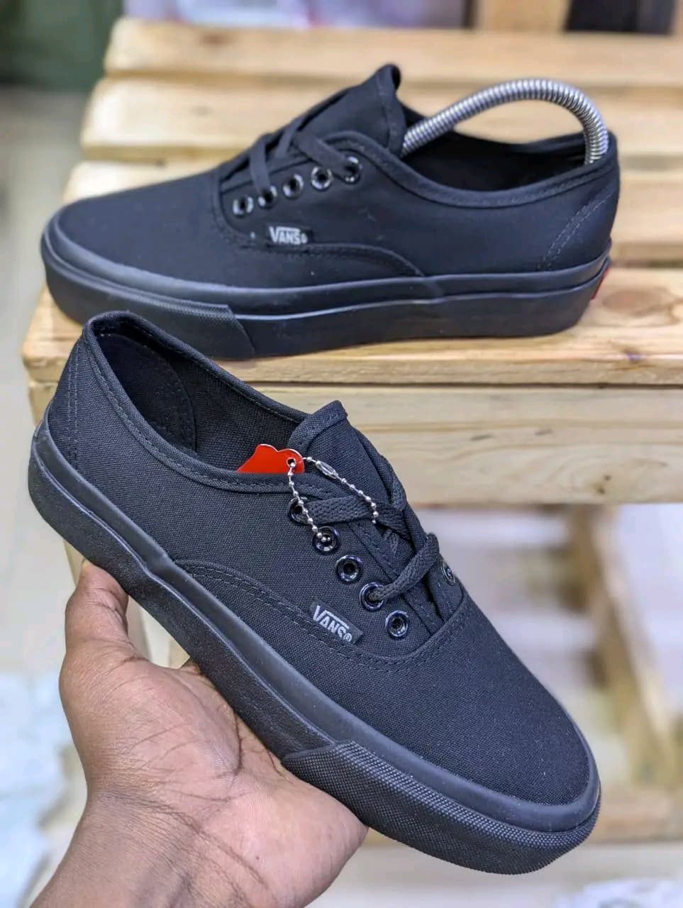 Double Sole Vans of the Wall Sneakers Plain Black - Black Sole
