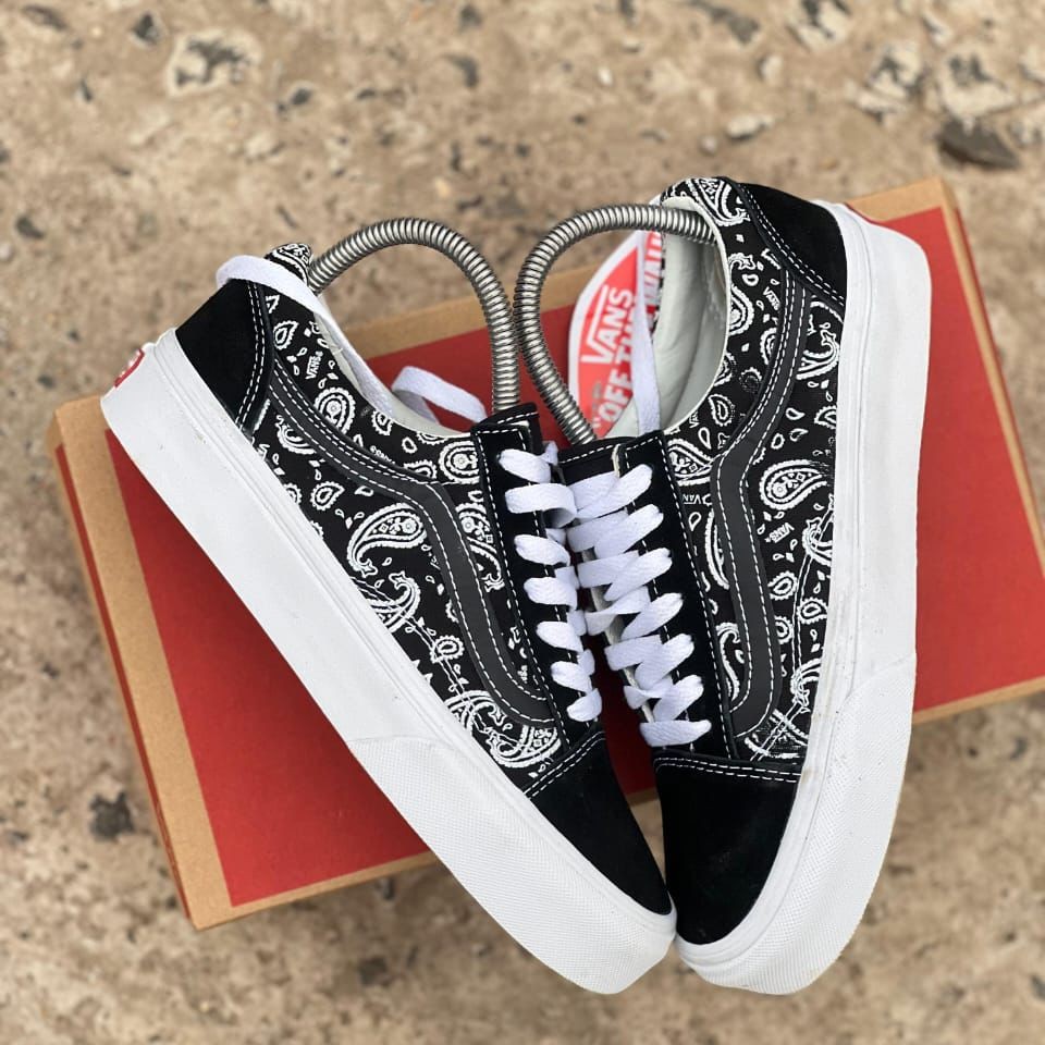 Vans Old Skool Skate Black/Bandana Gold Shoes