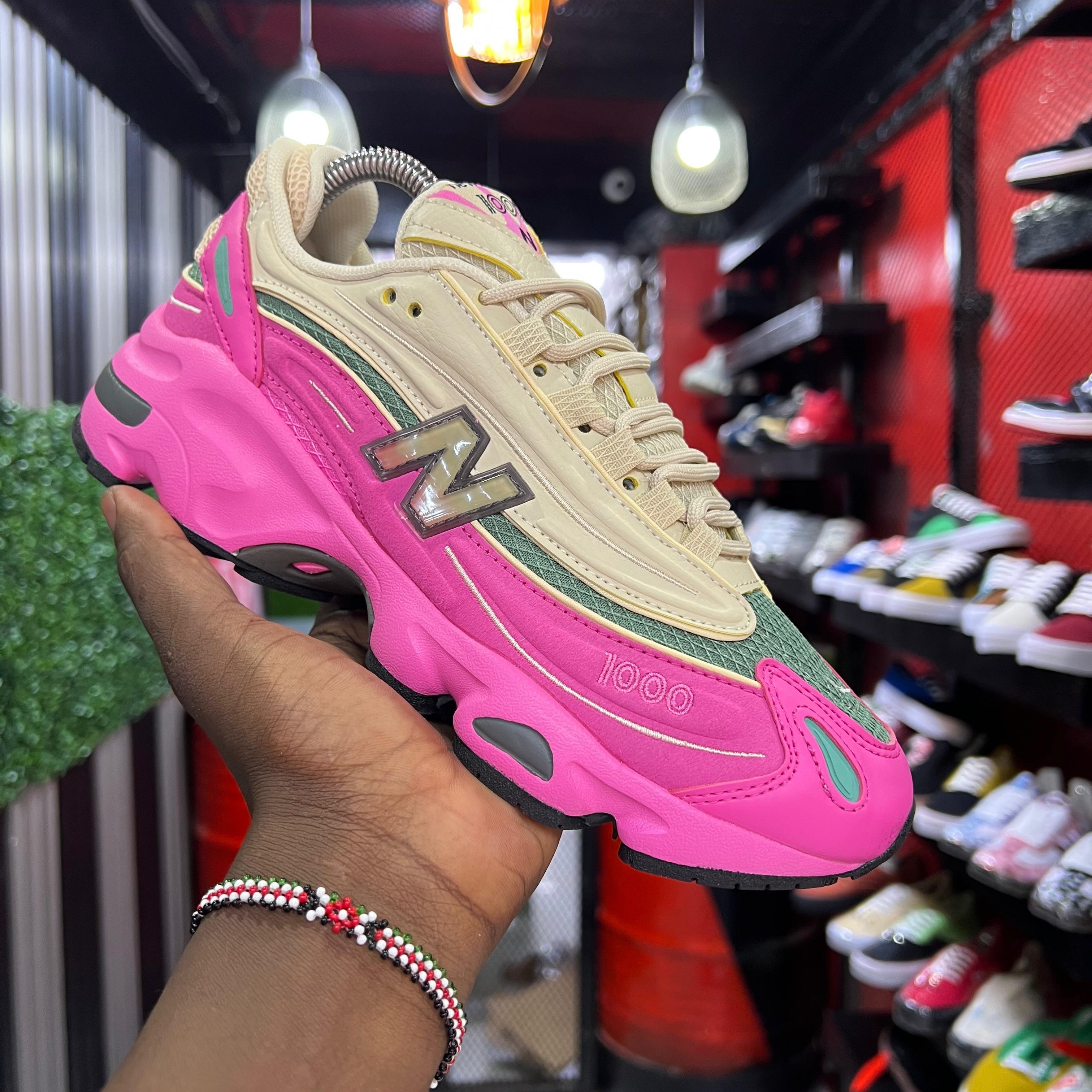 The New Balance 1000 Real Pink/Sandstone